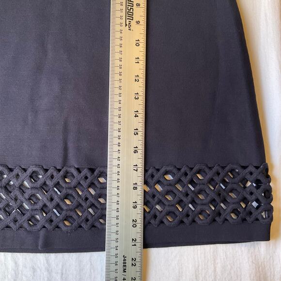Ann Taylor Women Mini Skirt size M Thick Stretchy A-line Navy Blue - Picture 3 of 8